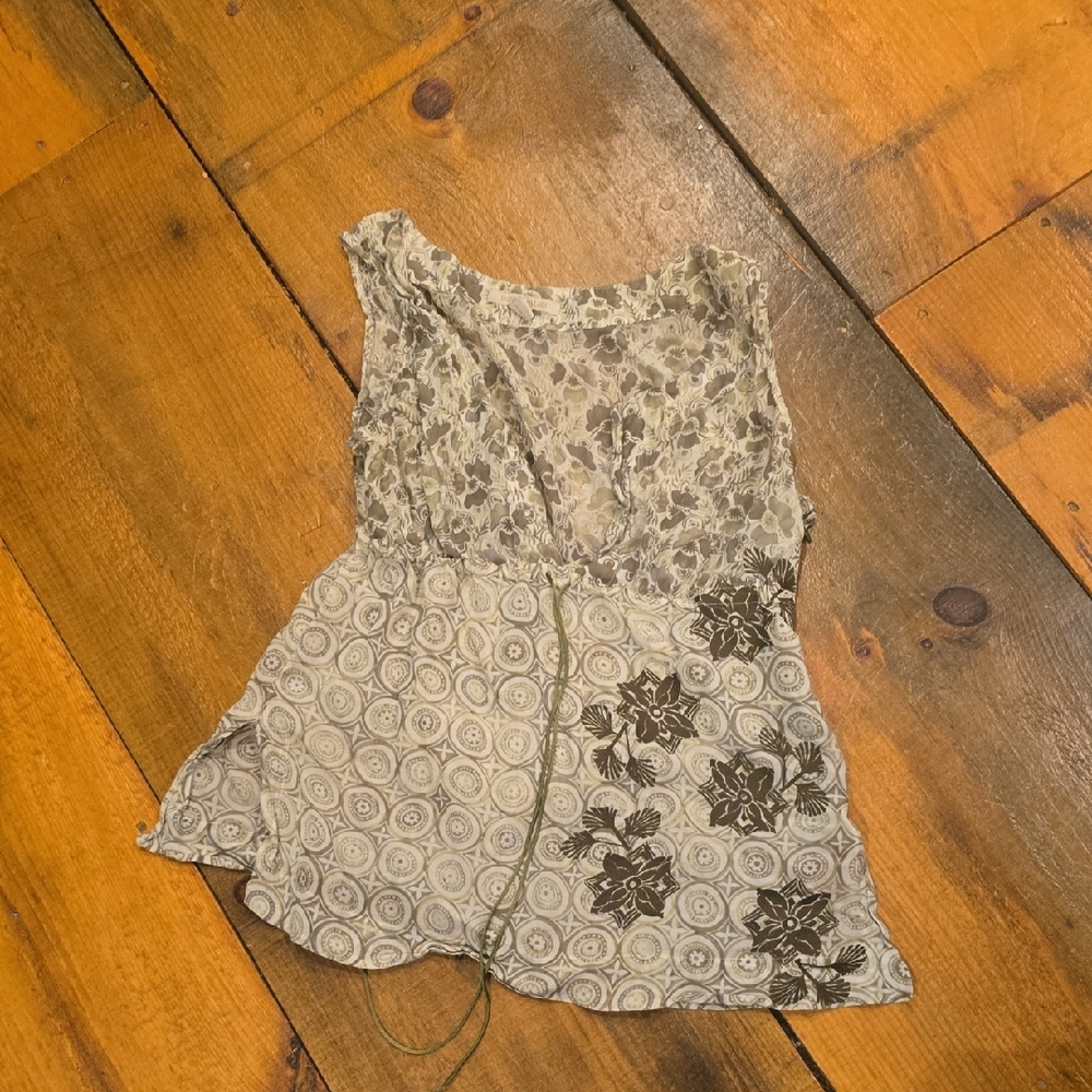 Floral Patterned Tank Top